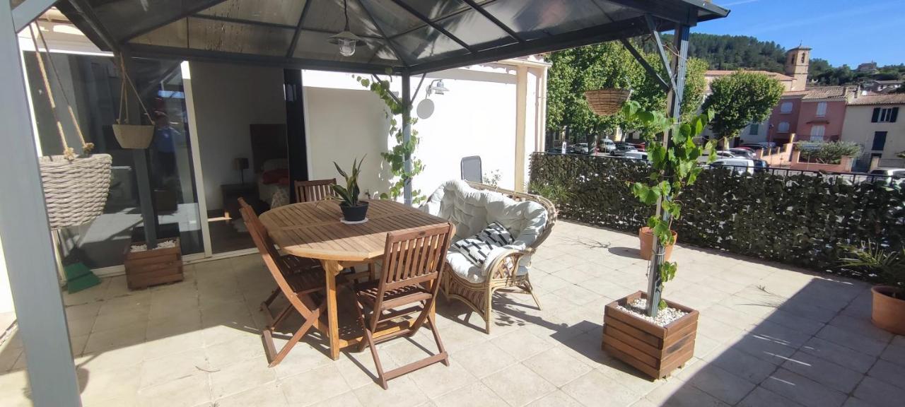 Appartement Provencal Avec Terrasse Dans Le Var Les Arcs-sur-Argens Bagian luar foto